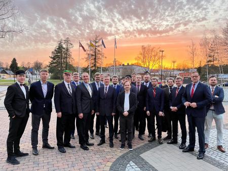 Izrāde "Kur pazuda Valsts"